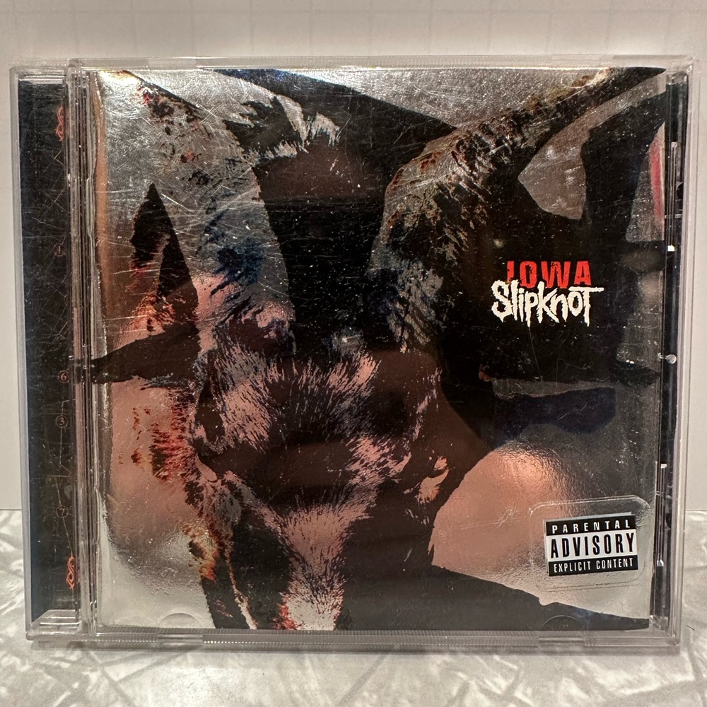 Slipknot - Iowa (2001)